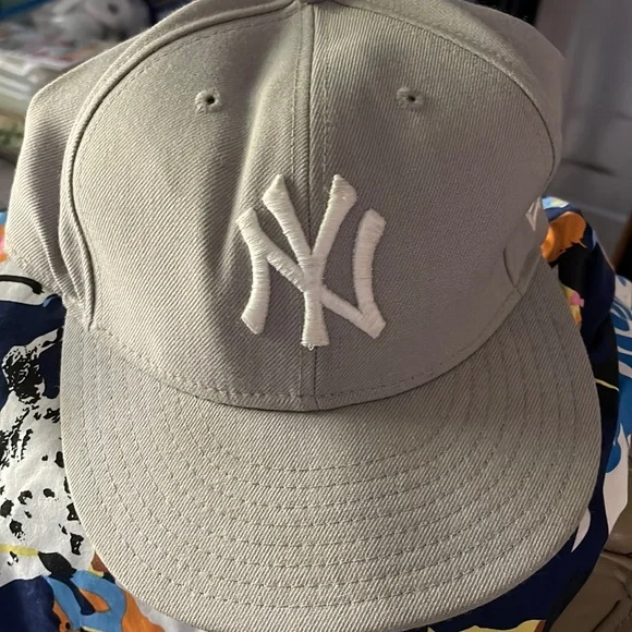 🟪 2 for 53 🟪 Grey Fitted hat NY - Picture 1 of 4
